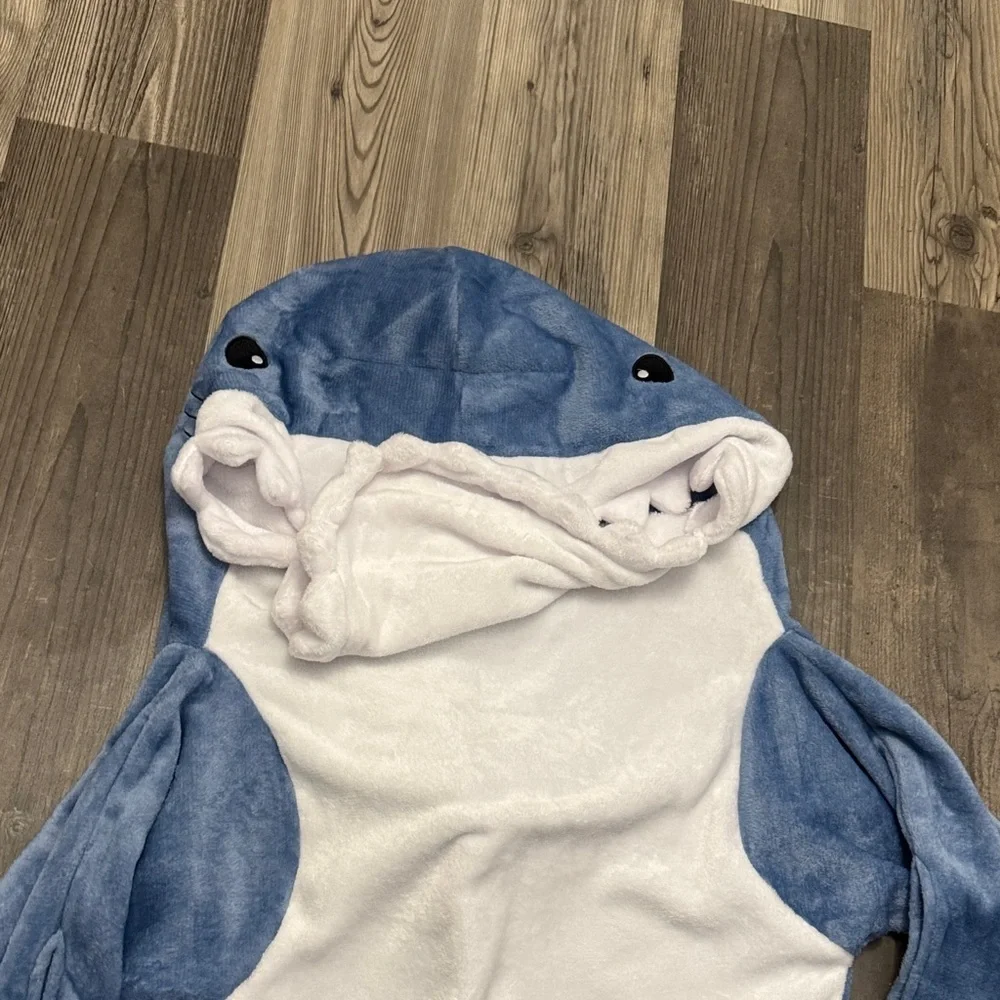 Halloween Collection Blue & White Shark Costume Hooded Onesie Costume M - Picture 2 of 6